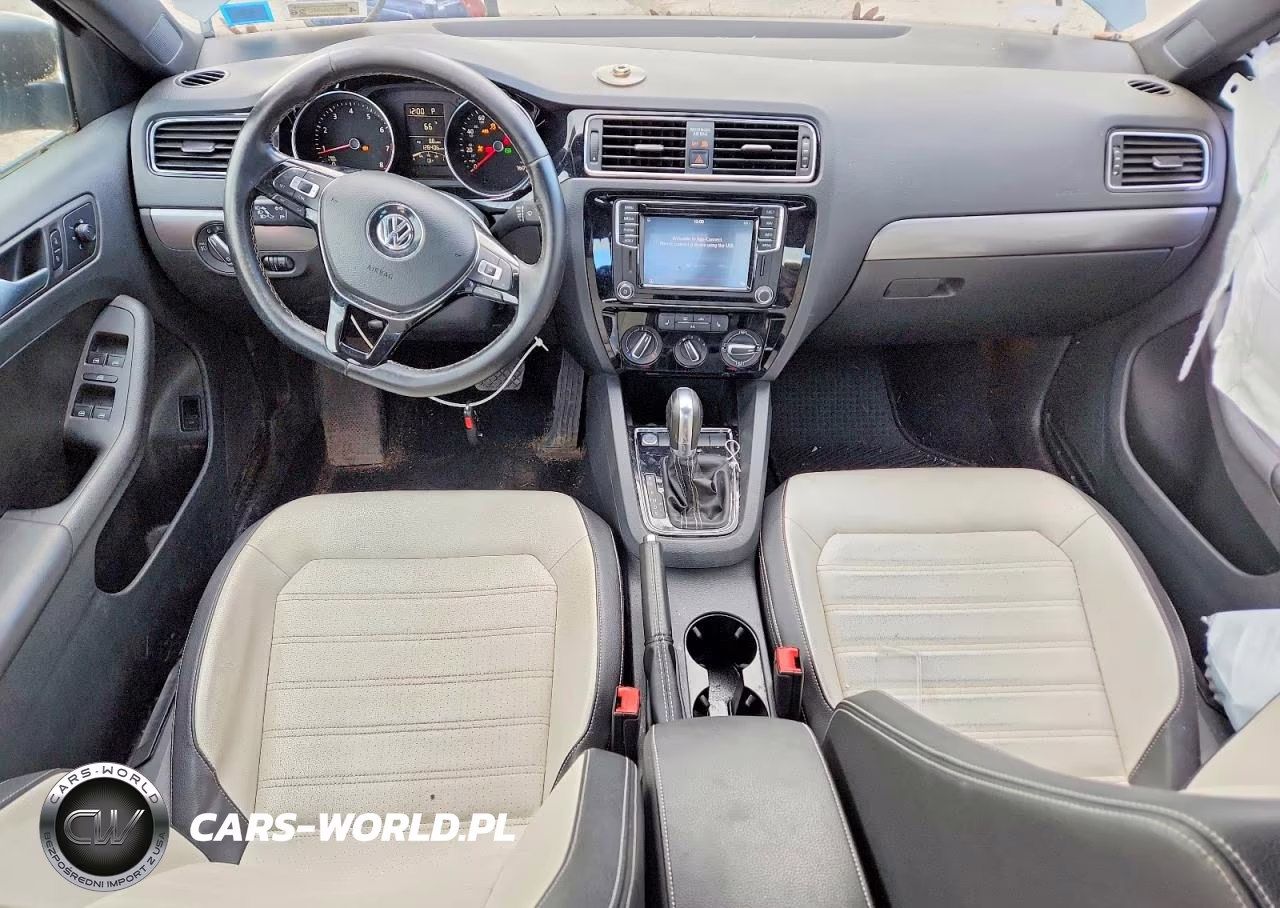 2017 Volkswagen Jetta Sport VIN:3VWD17AJ0HM388710 - 8