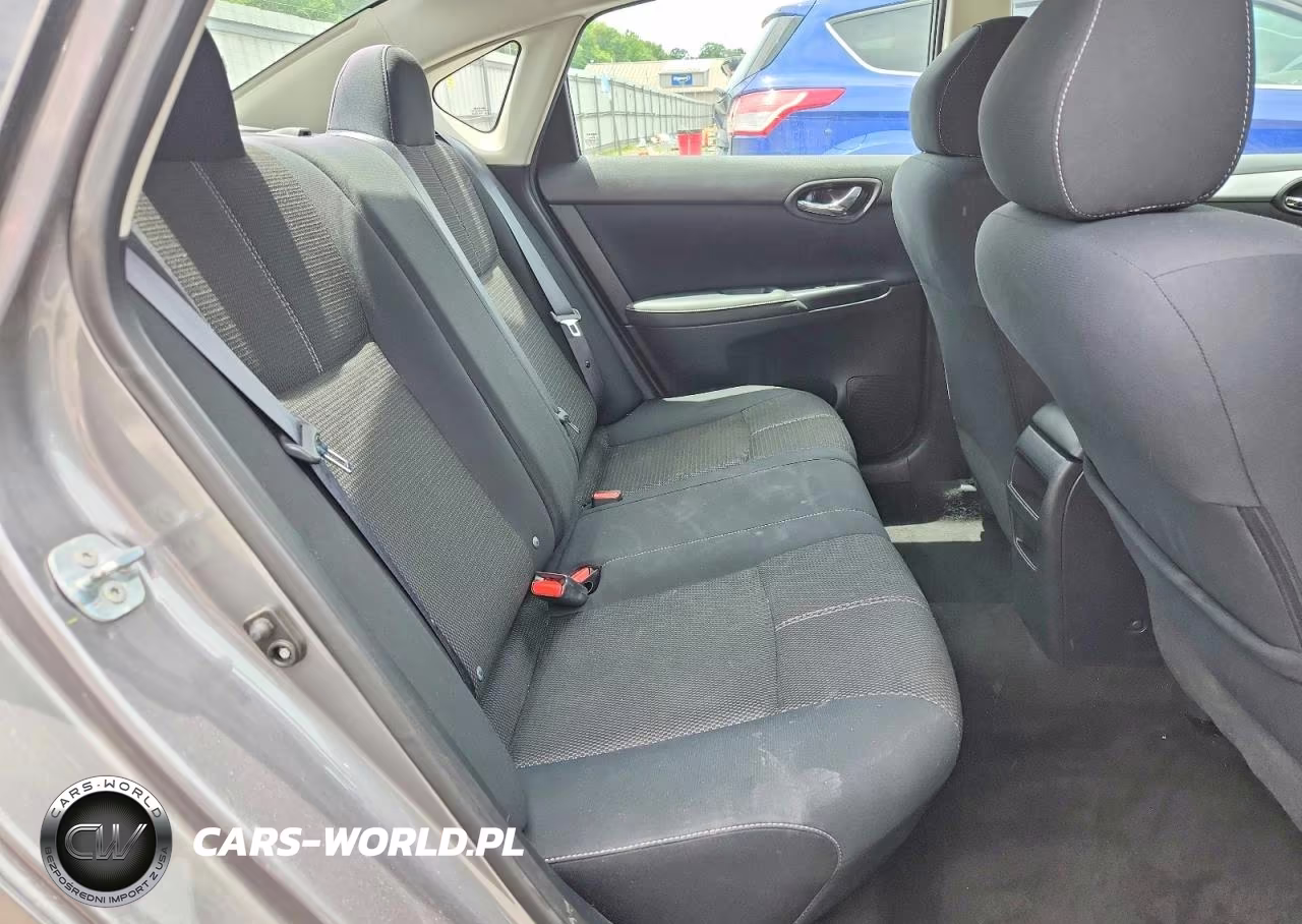 2016 Nissan Sentra S VIN:3N1AB7APXGY330332 - 10