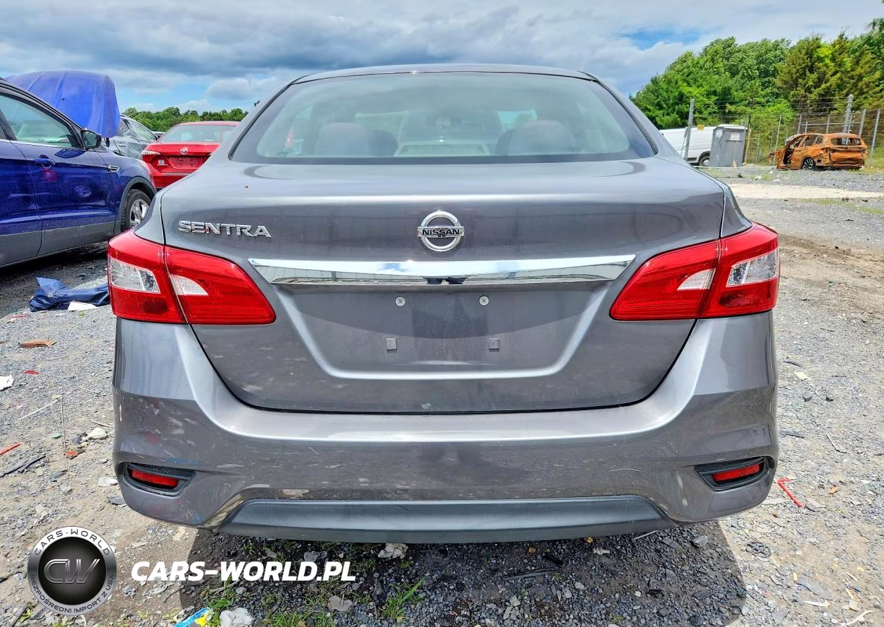 2016 Nissan Sentra S VIN:3N1AB7APXGY330332 - 6