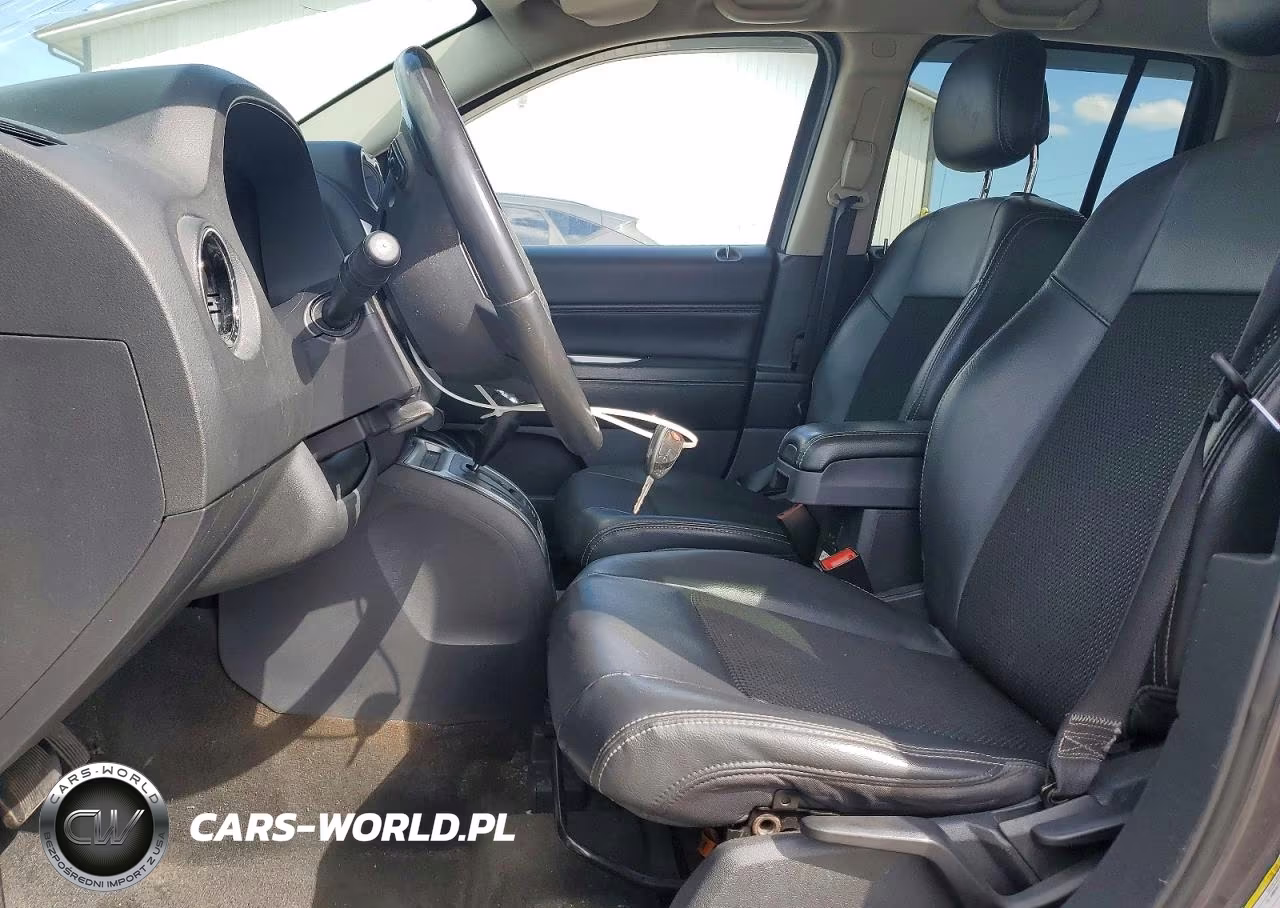 2014 Jeep Compass Latitude VIN:1C4NJDEB9ED822624 - 7
