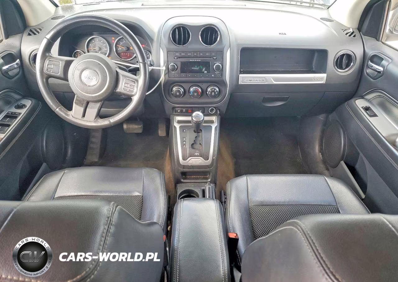 2014 Jeep Compass Latitude VIN:1C4NJDEB9ED822624 - 8
