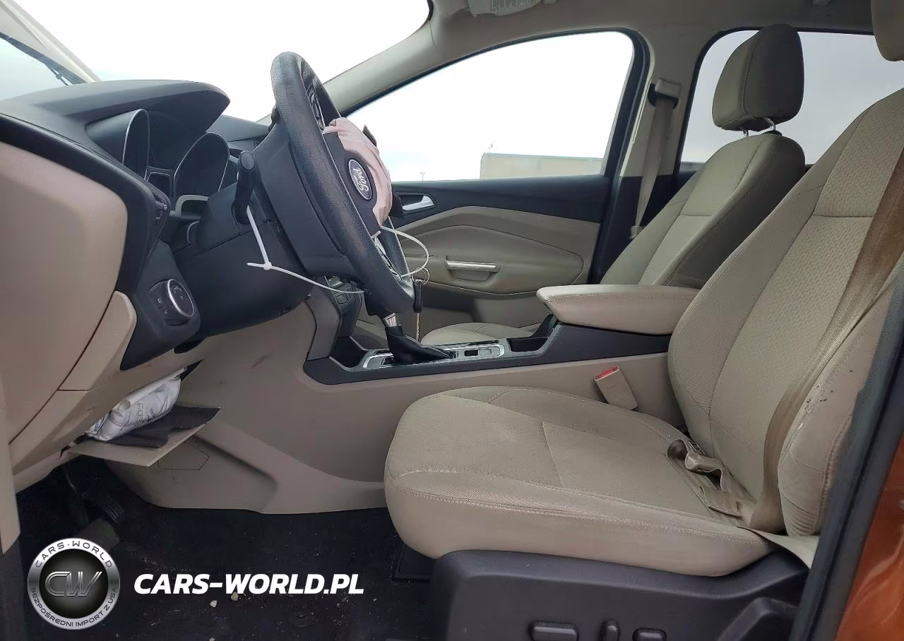 2017 Ford Escape Se VIN:1FMCU0GD5HUC64647 - 7