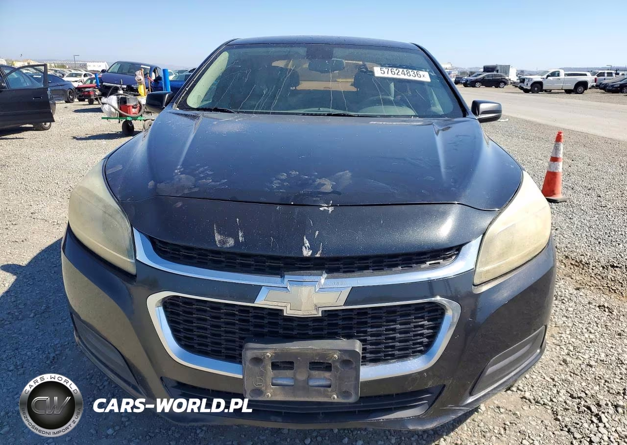 2015 Chevrolet Malibu Ls VIN:1G11B5SL9FF305143 - 5