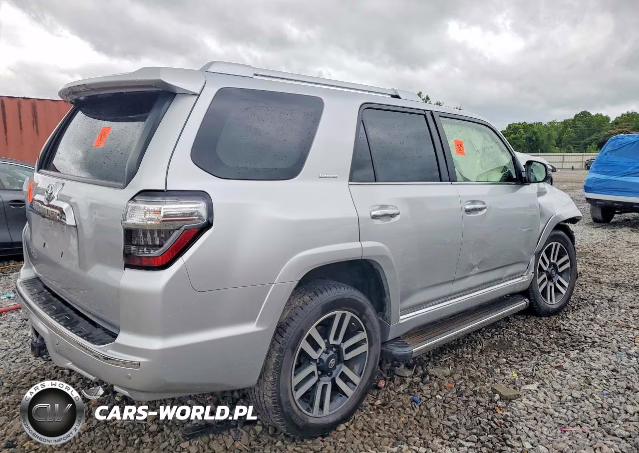2018 Toyota 4Runner Limited VIN:JTEBU5JR8J5598085 - 3