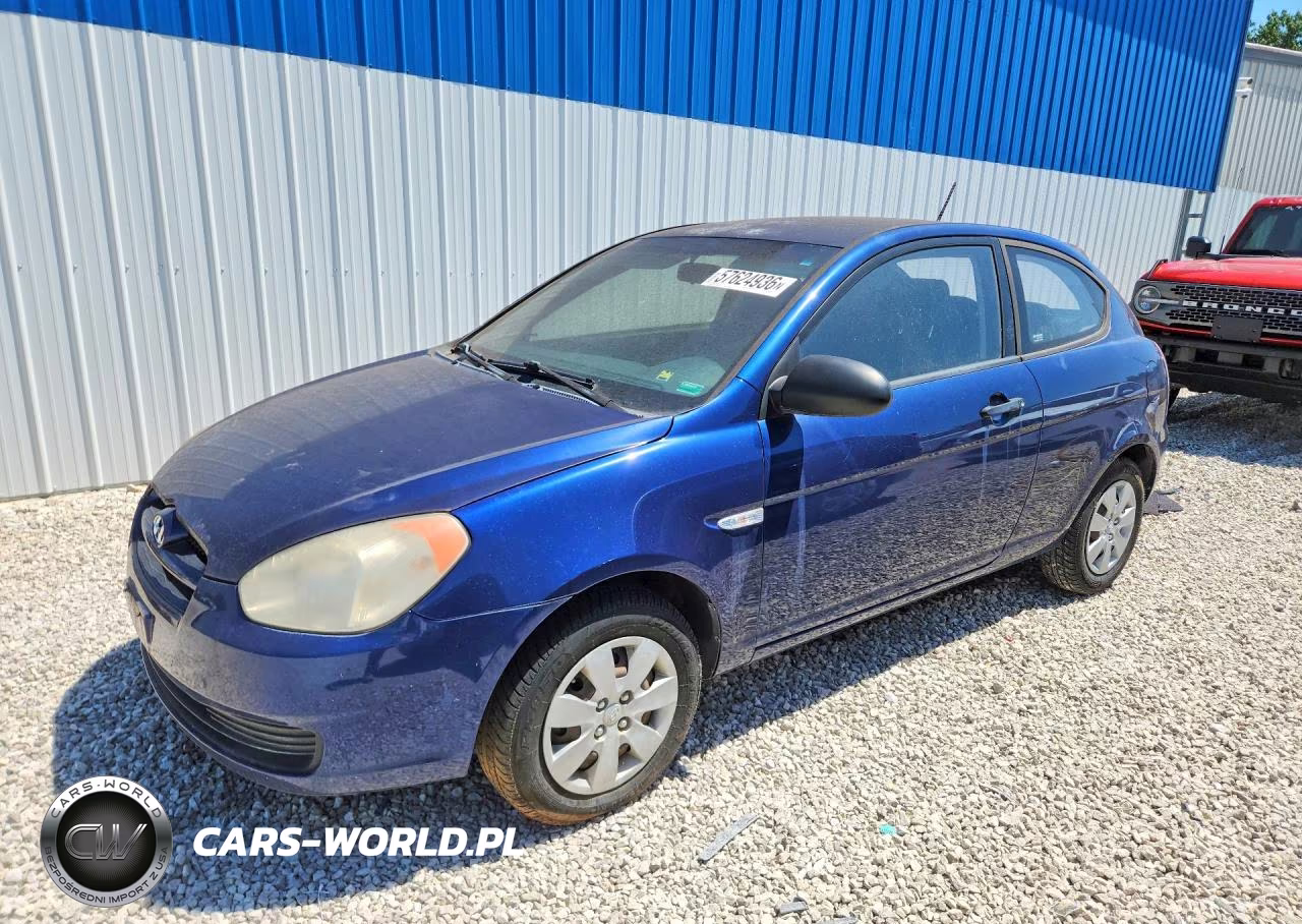 2009 Hyundai Accent Gs – zdjęcie 1 z 13