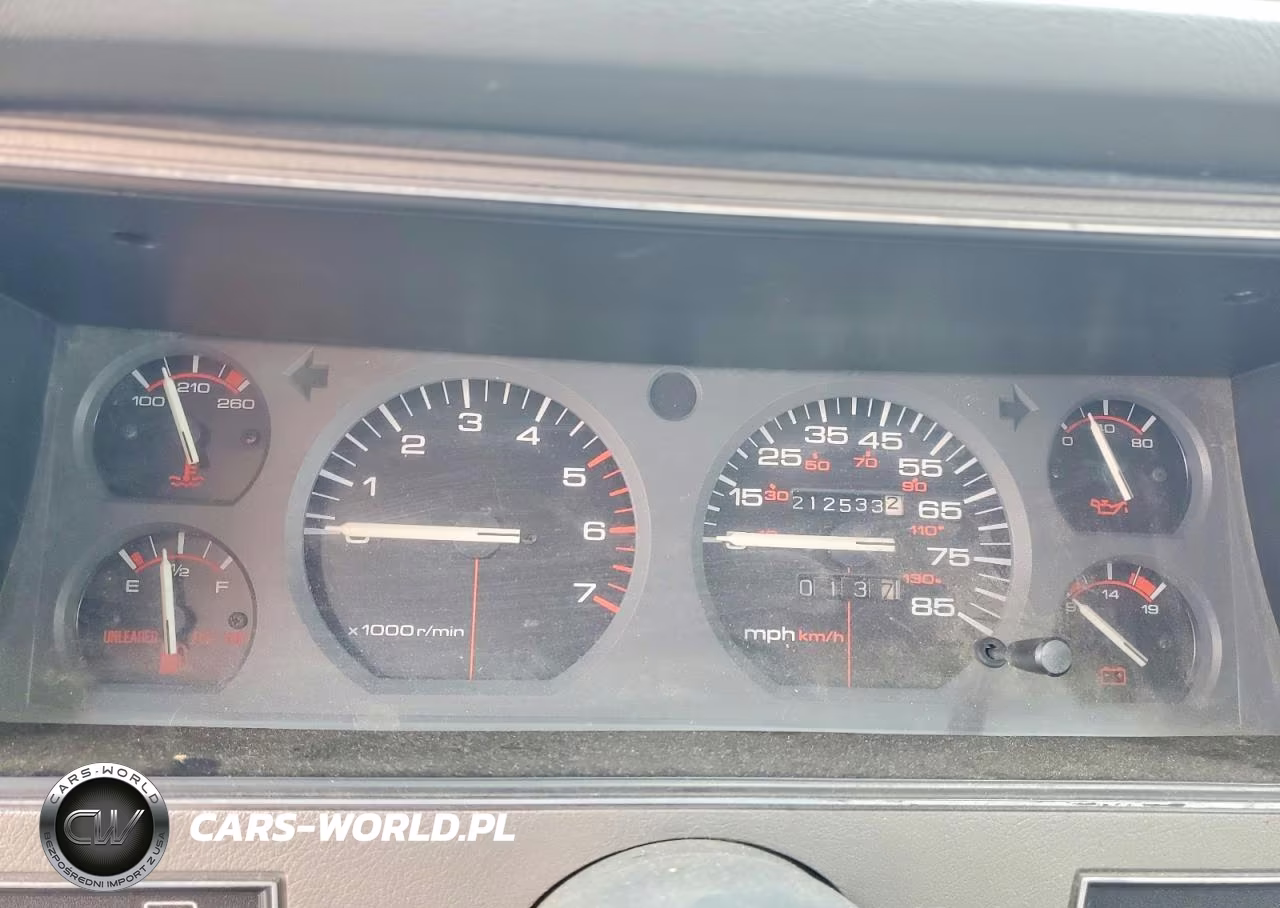 1989 Jeep Cherokee Laredo VIN:1J4FJ58L6KL596486 - 9