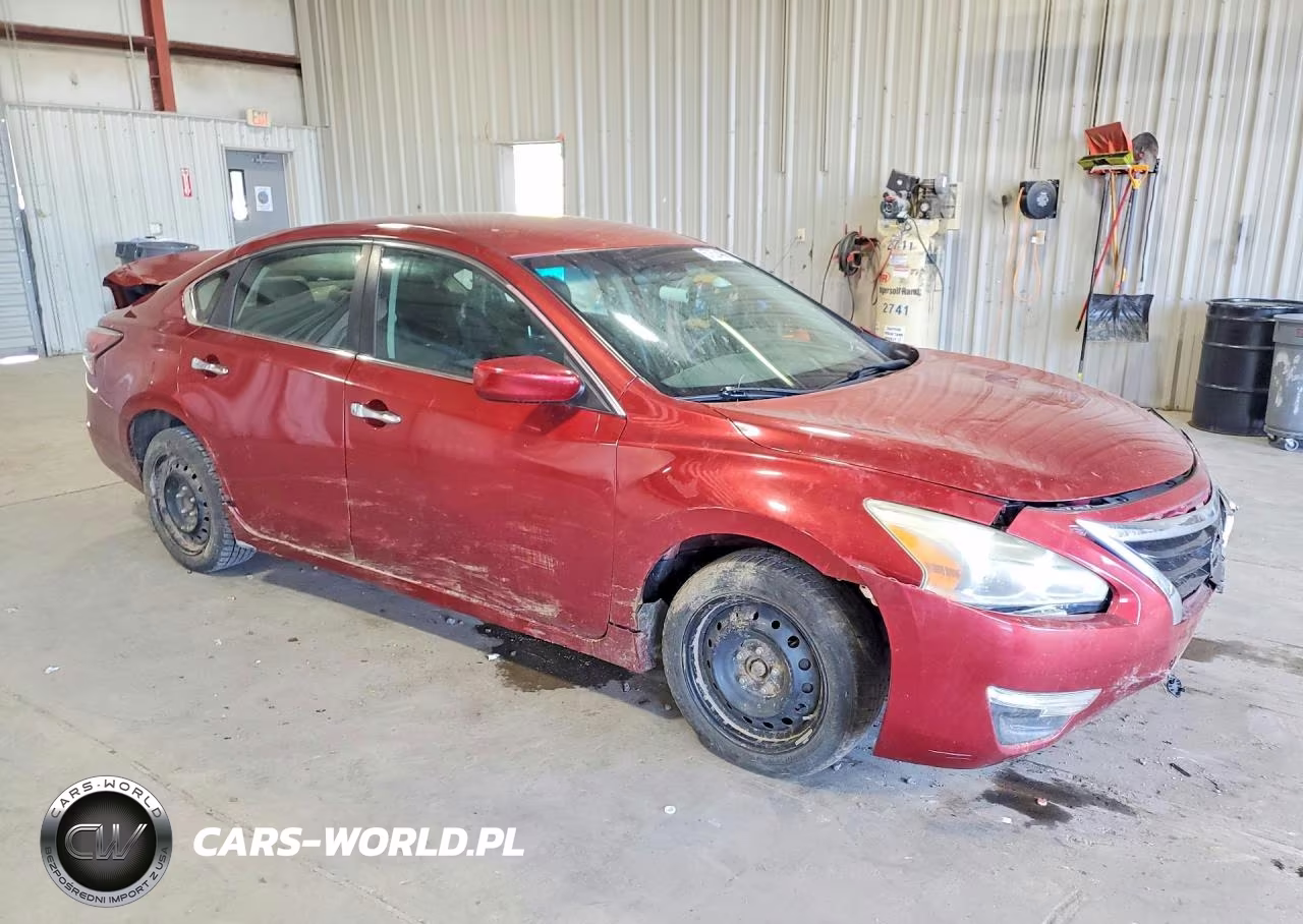 2015 Nissan Altima 2.5 S VIN:1N4AL3AP9FC289384 - 4