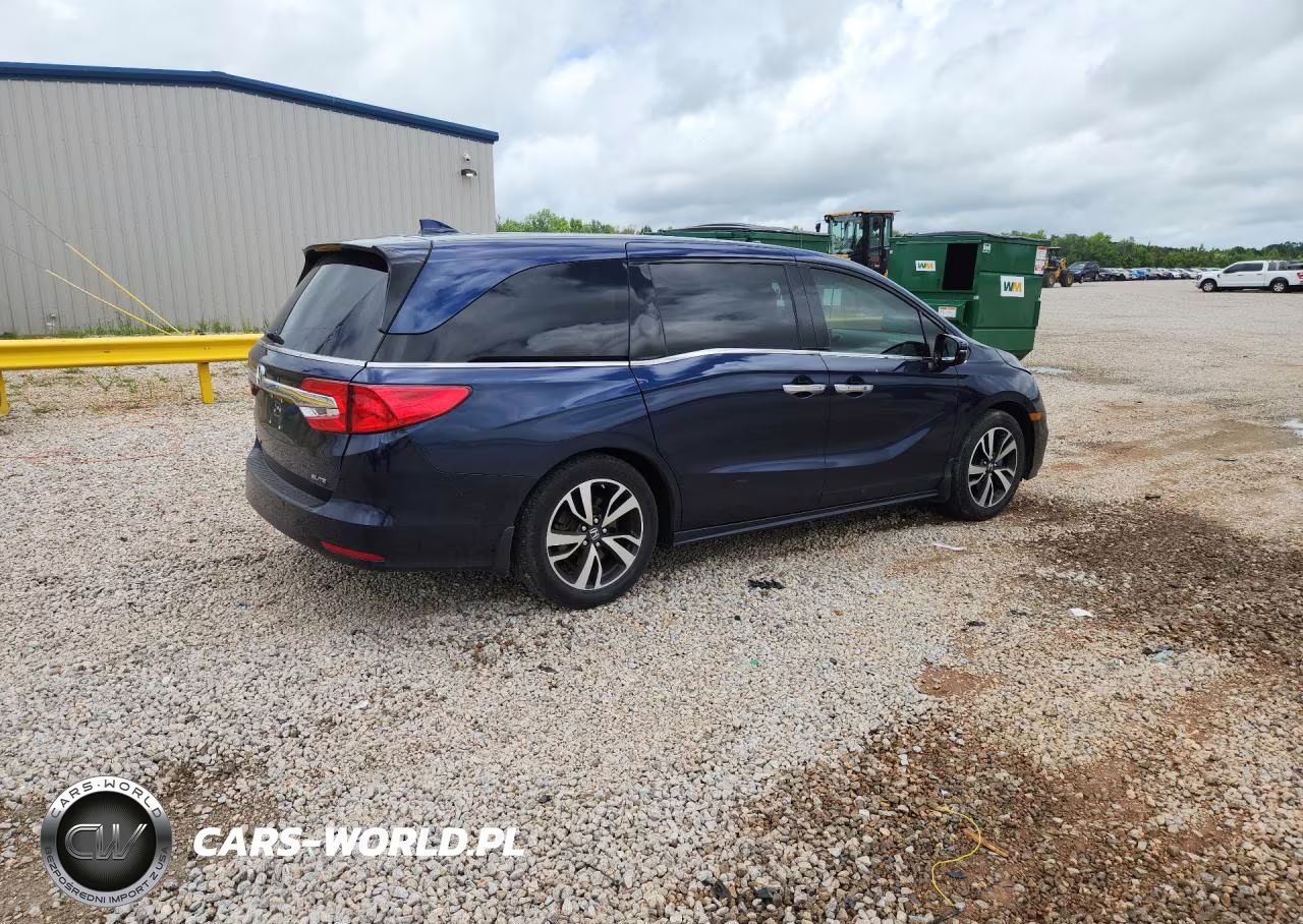2020 Honda Odyssey Elite VIN:5FNRL6H94LB000559 - 3