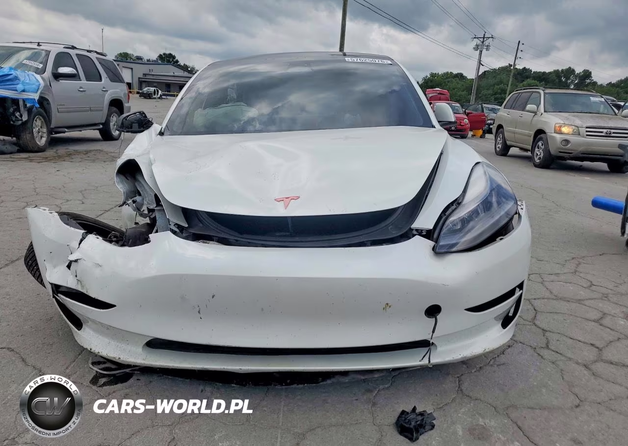 2023 Tesla Model 3 VIN:5YJ3E1EAXPF420978 - 5