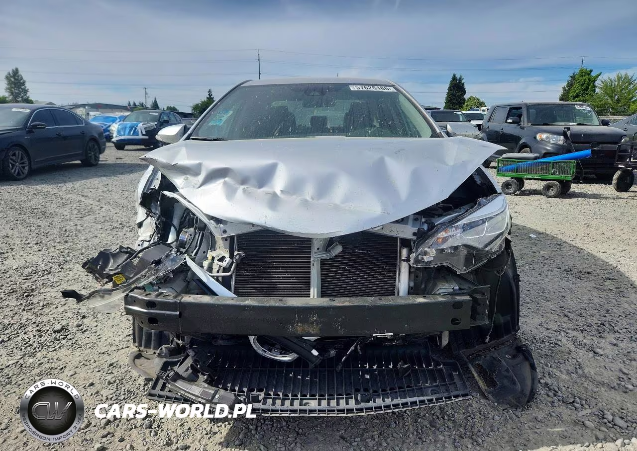 2017 Toyota Corolla Se VIN:5YFBURHE8HP628519 - 5