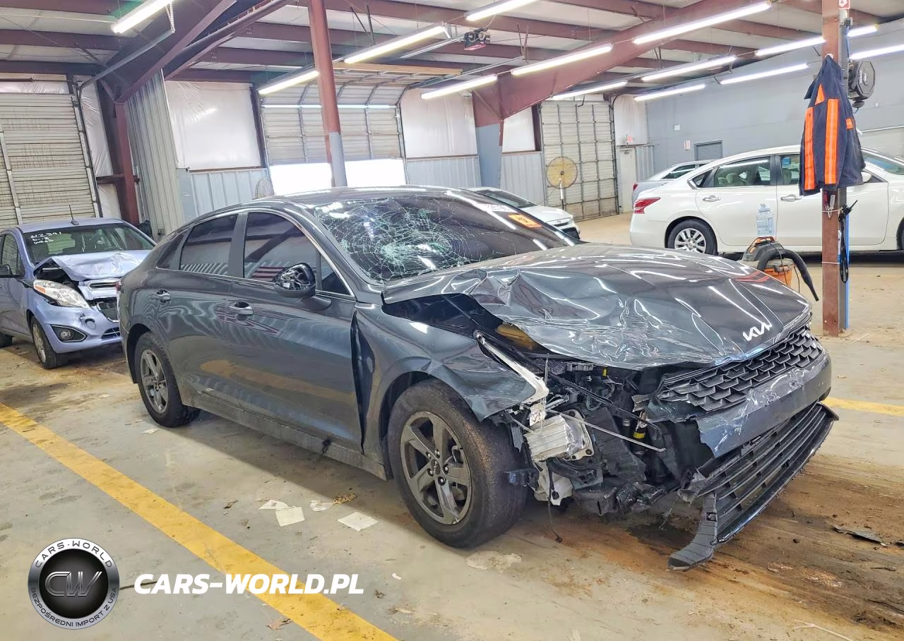 2022 Kia K5 Lxs VIN:5XXG14J22NG163645 - 4