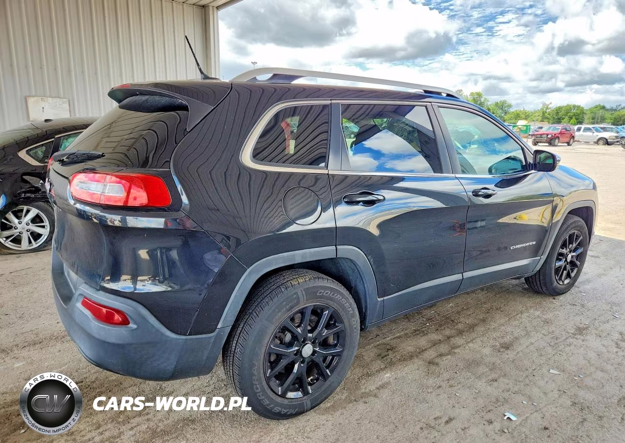 2014 Jeep Cherokee Latitude VIN:1C4PJMCS6EW128246 - 3