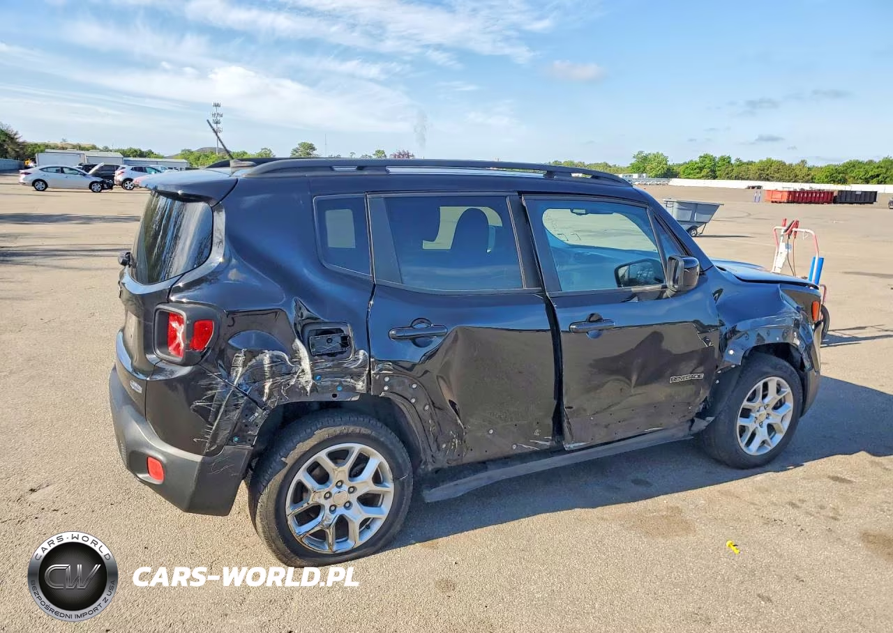 2017 Jeep Renegade Latitude VIN:ZACCJBBB9HPF47522 - 3