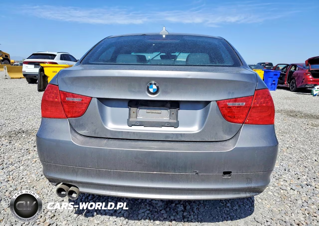 2009 BMW 328 Xi VIN:WBAPK73569A457067 - 6