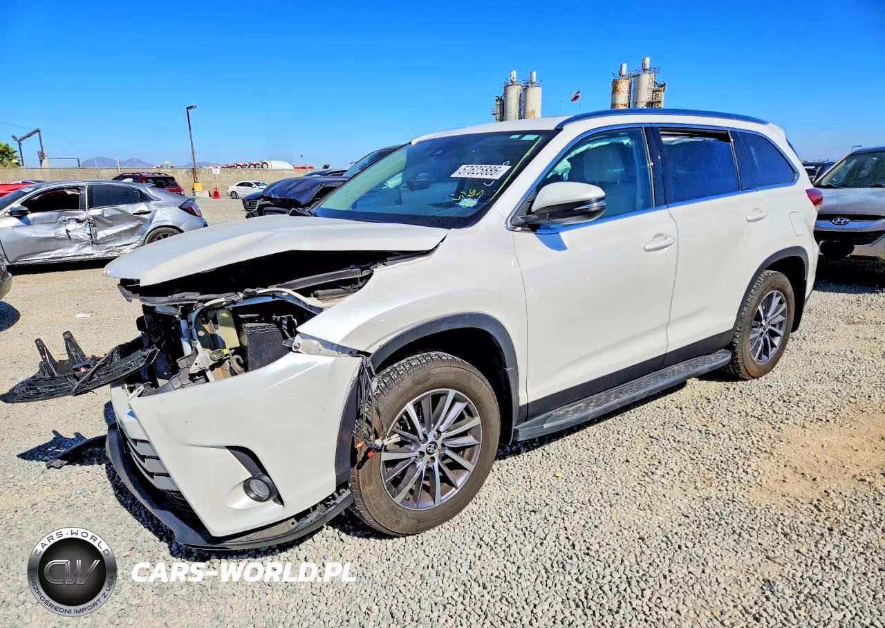 2019 Toyota Highlander Xle – zdjęcie 1 z 13