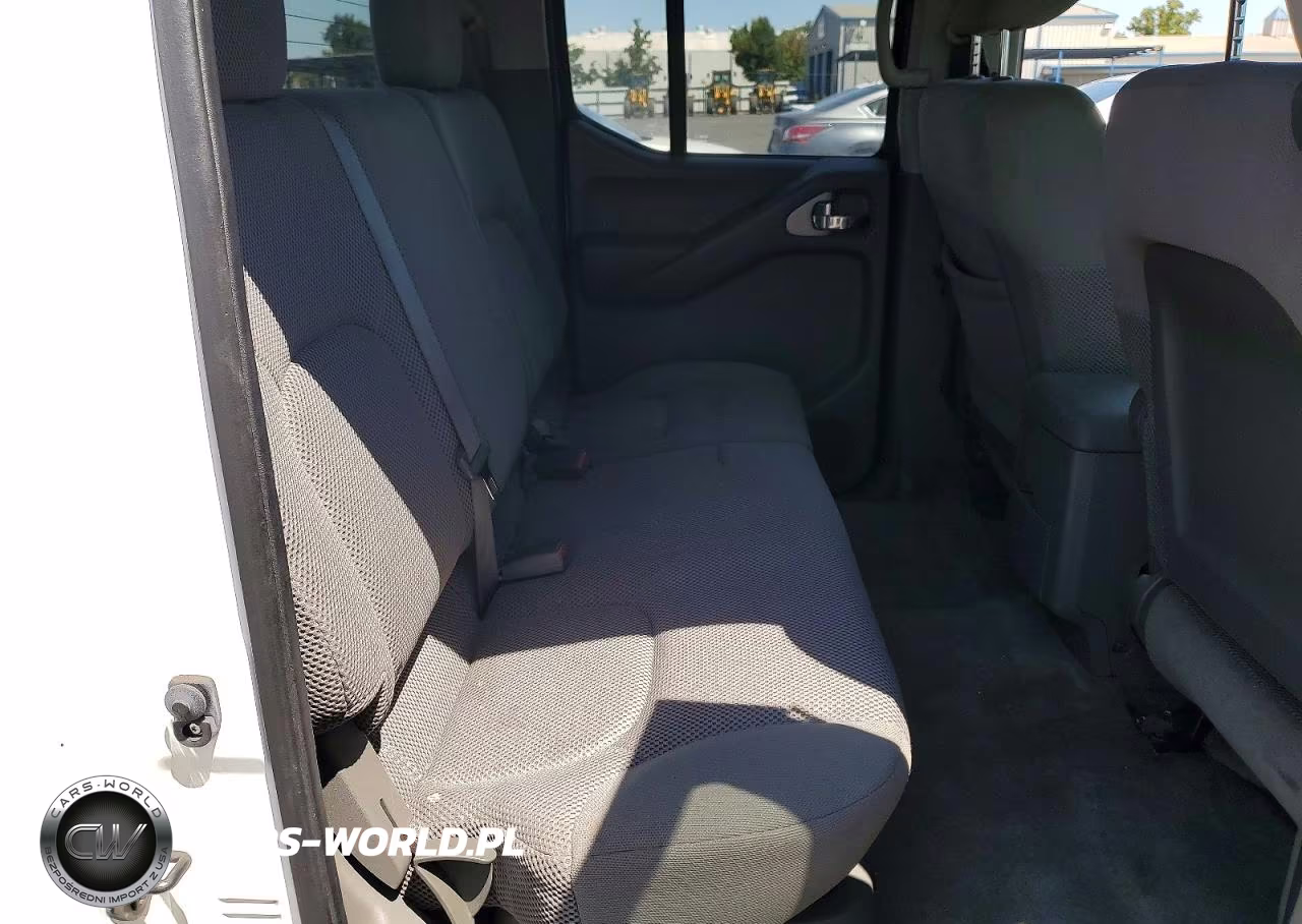 2013 Nissan Frontier S VIN:1N6AD0EV4DN723773 - 10