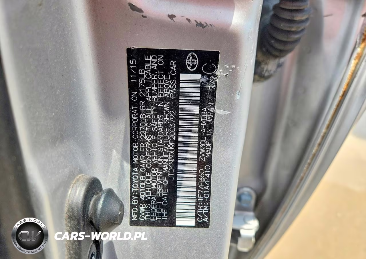 2015 Toyota Prius Two VIN:JTDKN3DU9F2003792 - 12