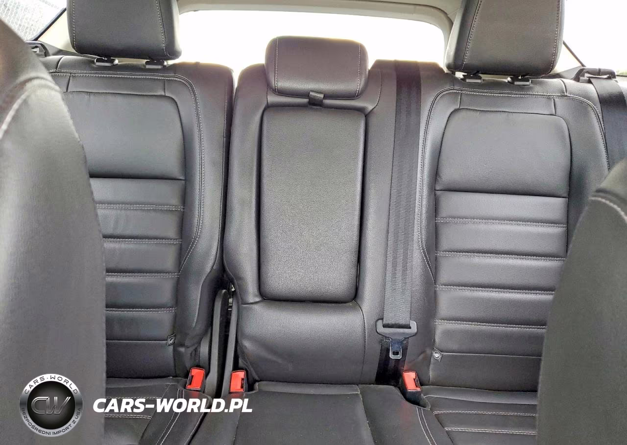2018 Ford Escape Sel VIN:1FMCU0HD5JUA21571 - 10