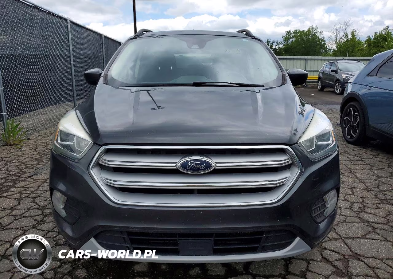 2018 Ford Escape Sel VIN:1FMCU0HD5JUA21571 - 5