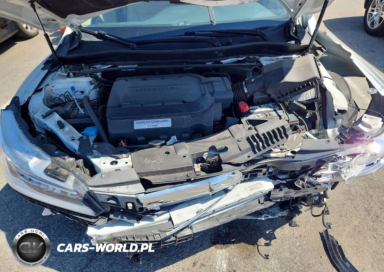 2017 Honda Accord Touring VIN:1HGCR3F92HA004231 - 11