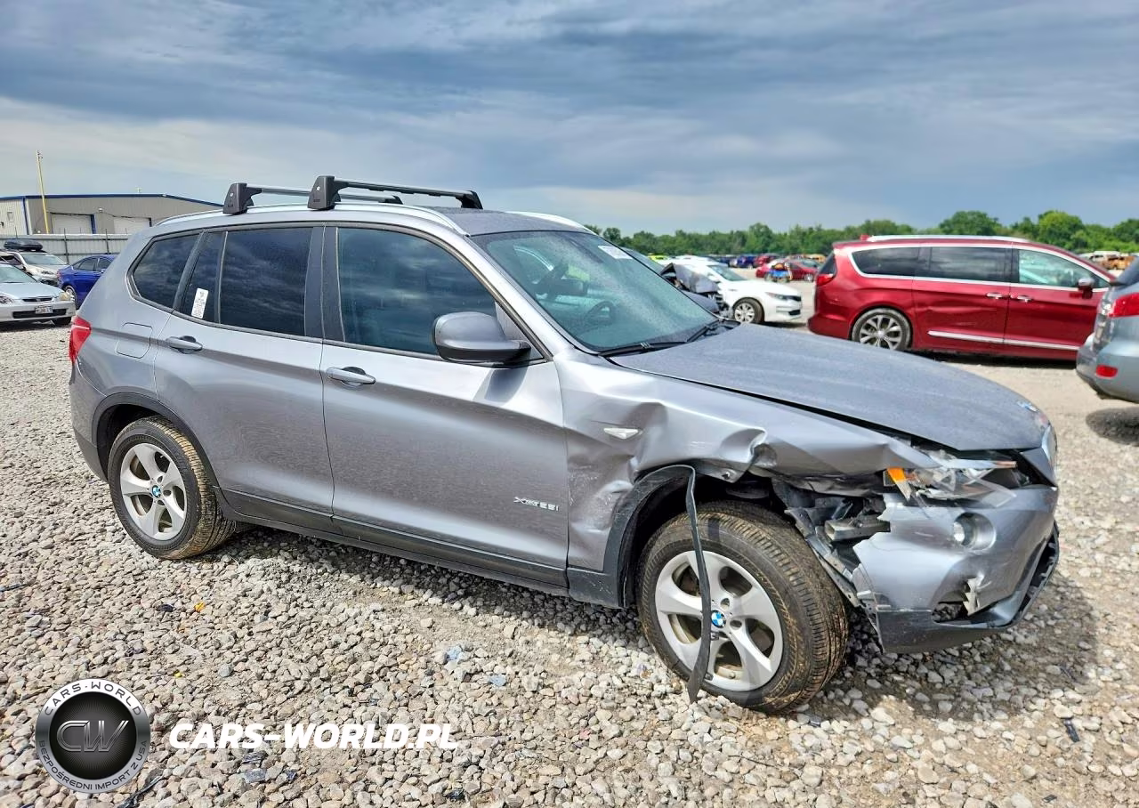 2012 BMW X3 xDrive28I VIN:5UXWX5C54CL724902 - 4