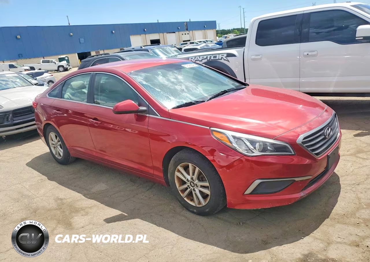 2016 Hyundai Sonata Se VIN:5NPE24AF0GH417805 - 4