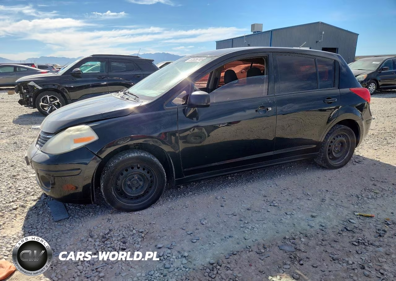 2009 Nissan Versa 1.8 S