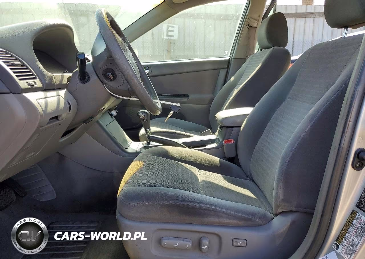2005 Toyota Camry Le VIN:4T1BE32K85U942741 - 7