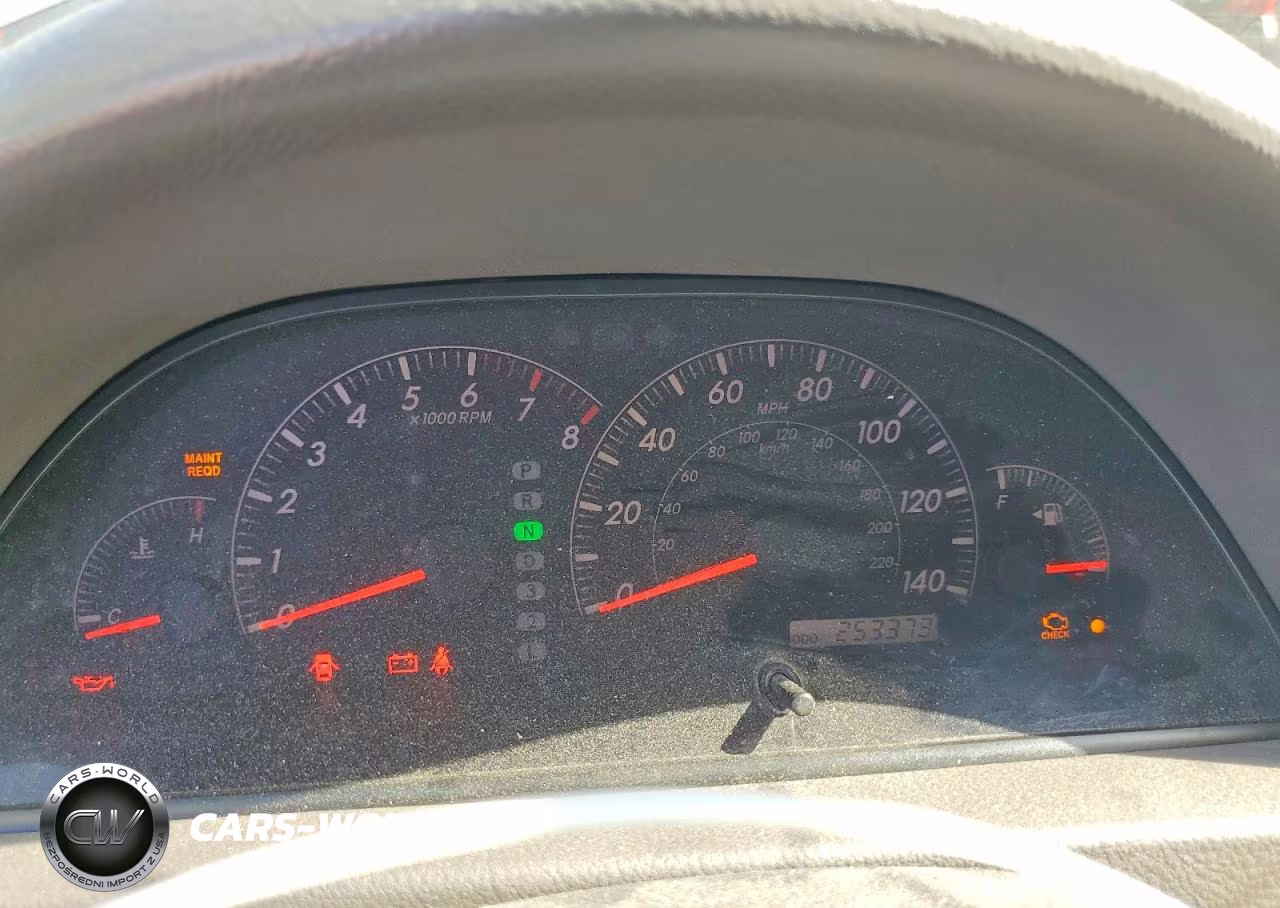 2005 Toyota Camry Le VIN:4T1BE32K85U942741 - 9