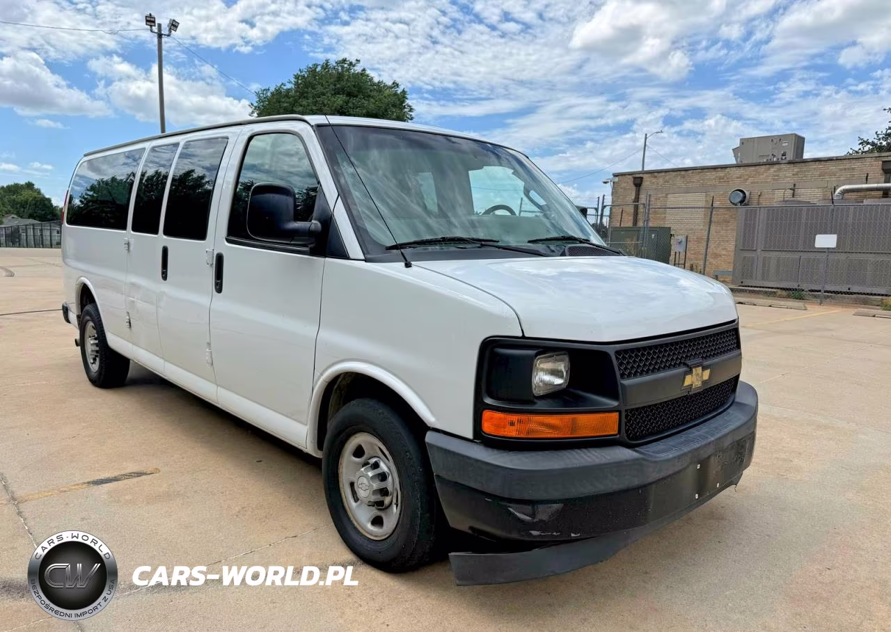 2017 Chevrolet Express G3500 Ls