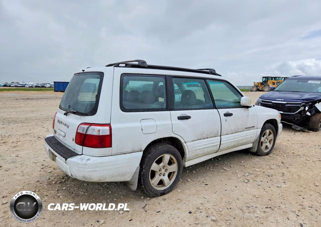 2001 Subaru Forester S VIN:JF1SF656X1H745452 - 3