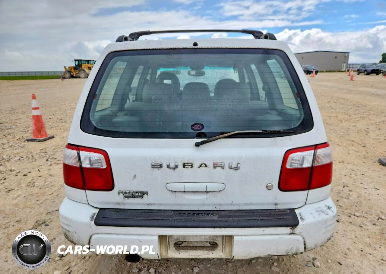2001 Subaru Forester S VIN:JF1SF656X1H745452 - 6