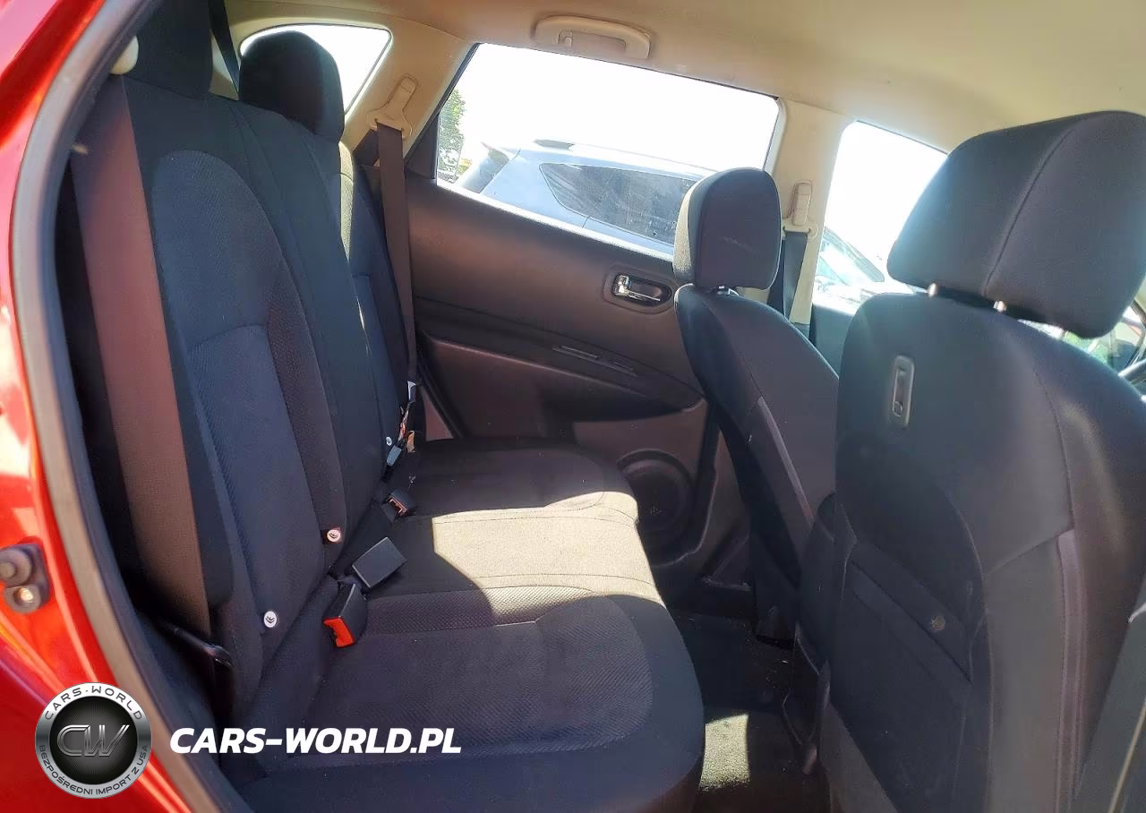 2013 Nissan Rogue S VIN:JN8AS5MV5DW645705 - 11