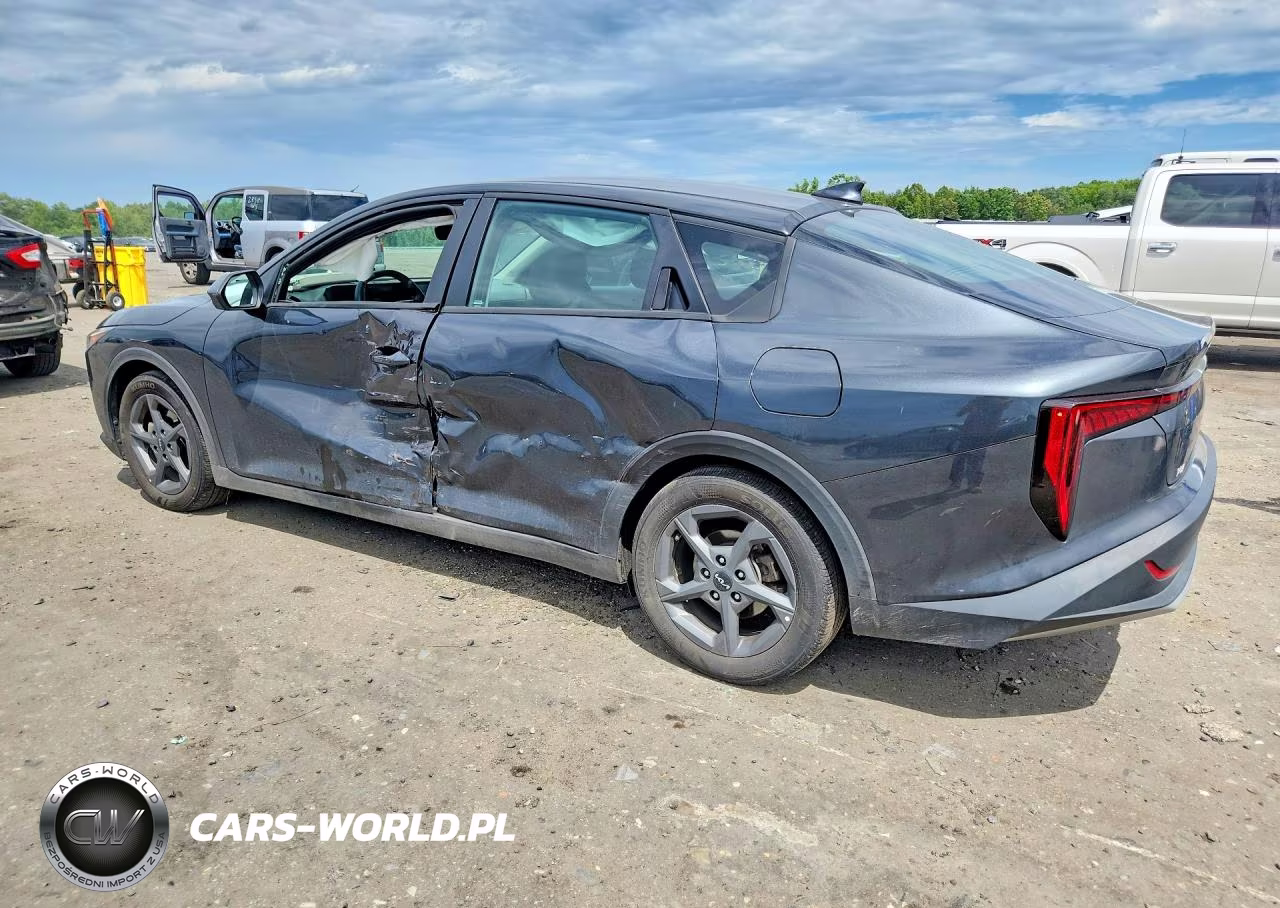 2025 Kia K4 Lxs VIN:3KPFT4DE6SE020875 - 2