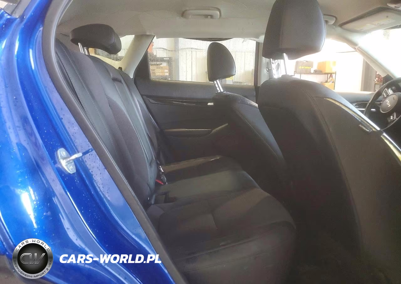 2023 Kia Seltos S VIN:KNDEU2AA8P7448307 - 11
