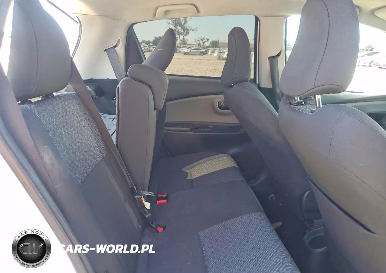 2015 Toyota Yaris 5-Door L VIN:VNKKTUD37FA030439 - 10