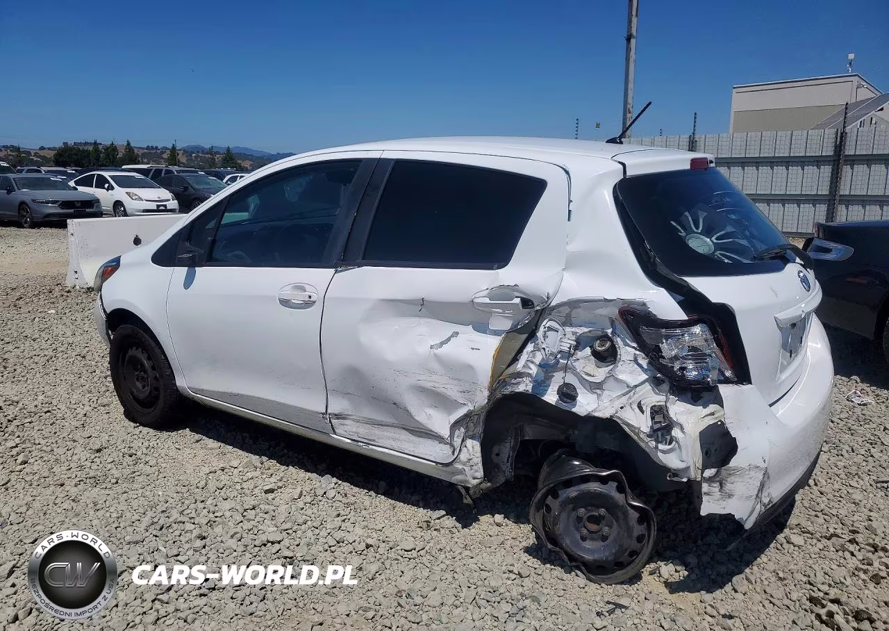 2015 Toyota Yaris 5-Door L VIN:VNKKTUD37FA030439 - 2