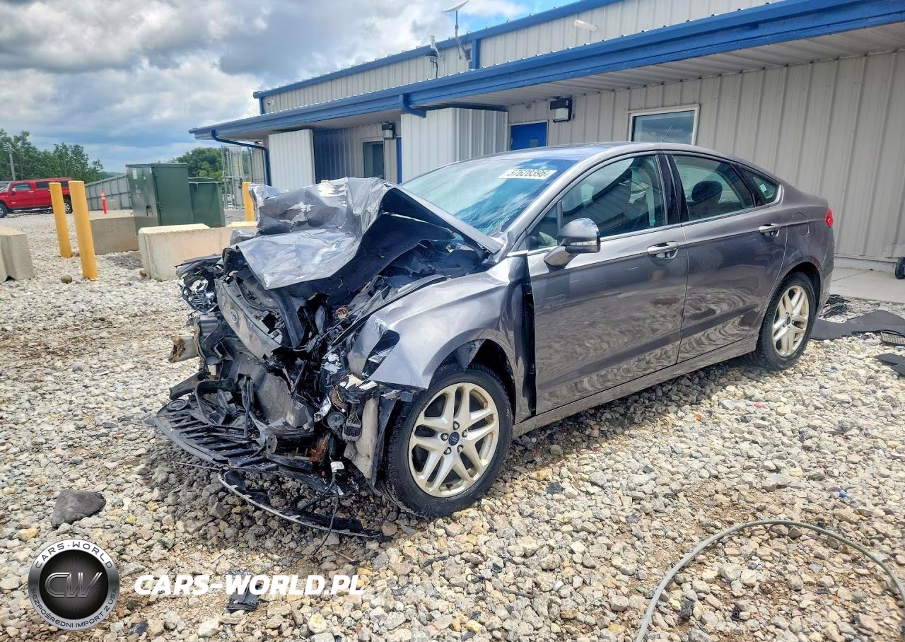 2014 Ford Fusion Se – zdjęcie 1 z 12