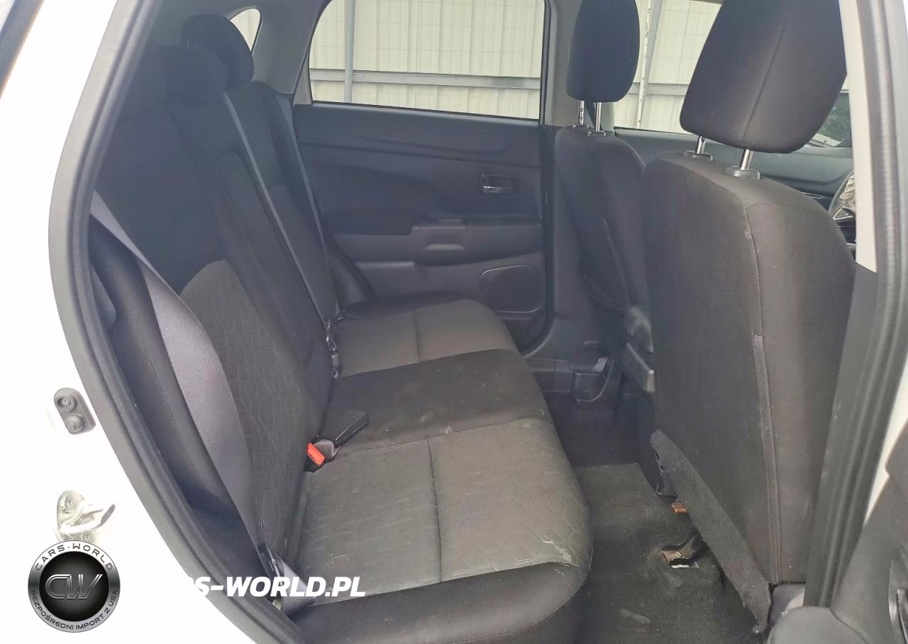 2020 Mitsubishi Outlander Sport Es VIN:JA4AP3AU7LU013192 - 11