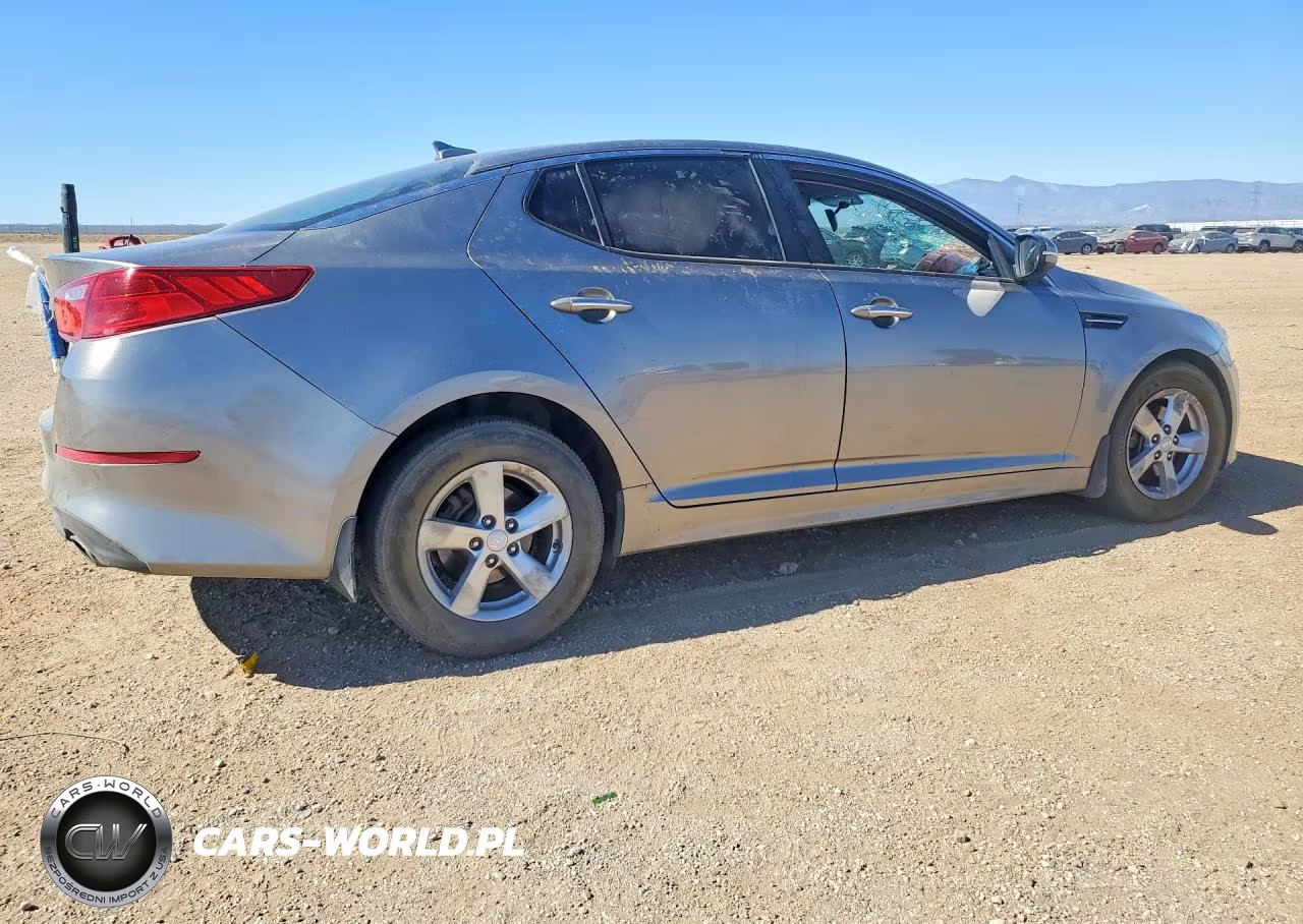 2015 Kia Optima Lx VIN:5XXGM4A77FG425423 - 3