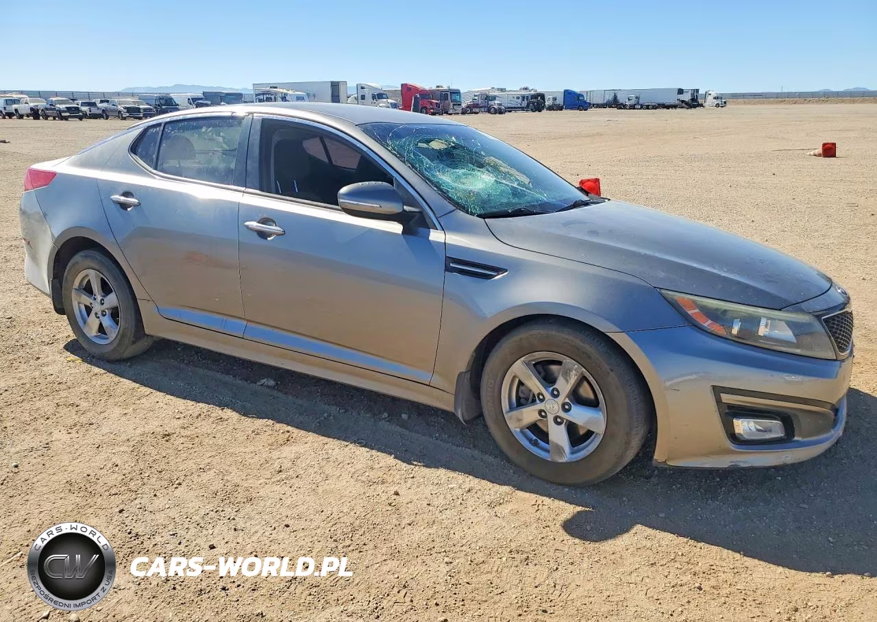 2015 Kia Optima Lx VIN:5XXGM4A77FG425423 - 4