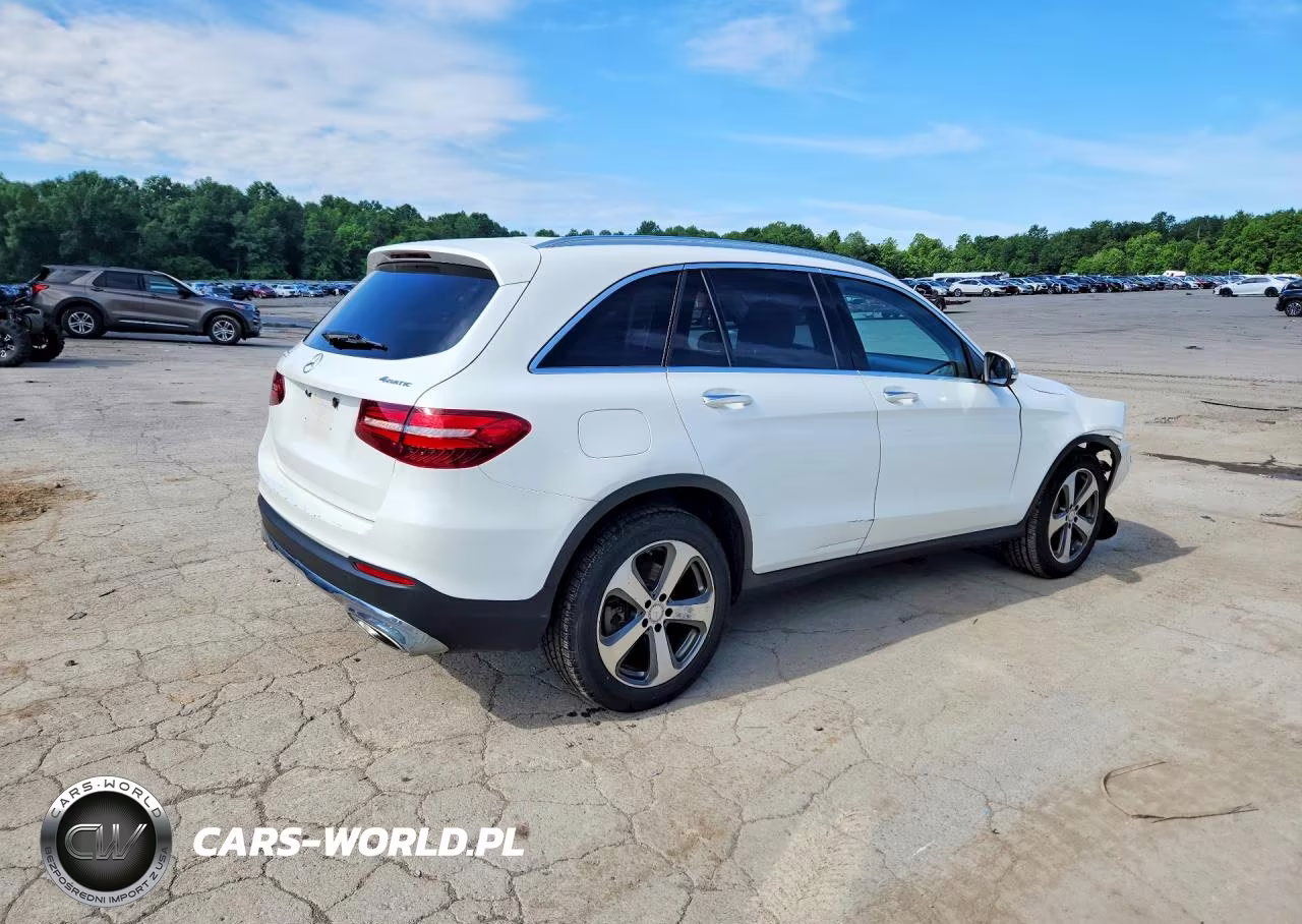 2017 Mercedes-Benz Glc 300 4Matic VIN:WDC0G4KB8HF139250 - 3