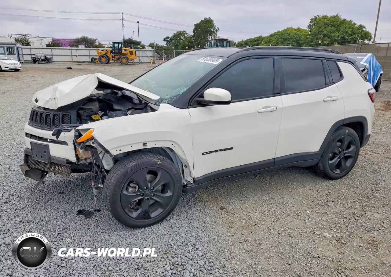 2020 Jeep Compass Latitude VIN:3C4NJCBB0LT147588 - 1