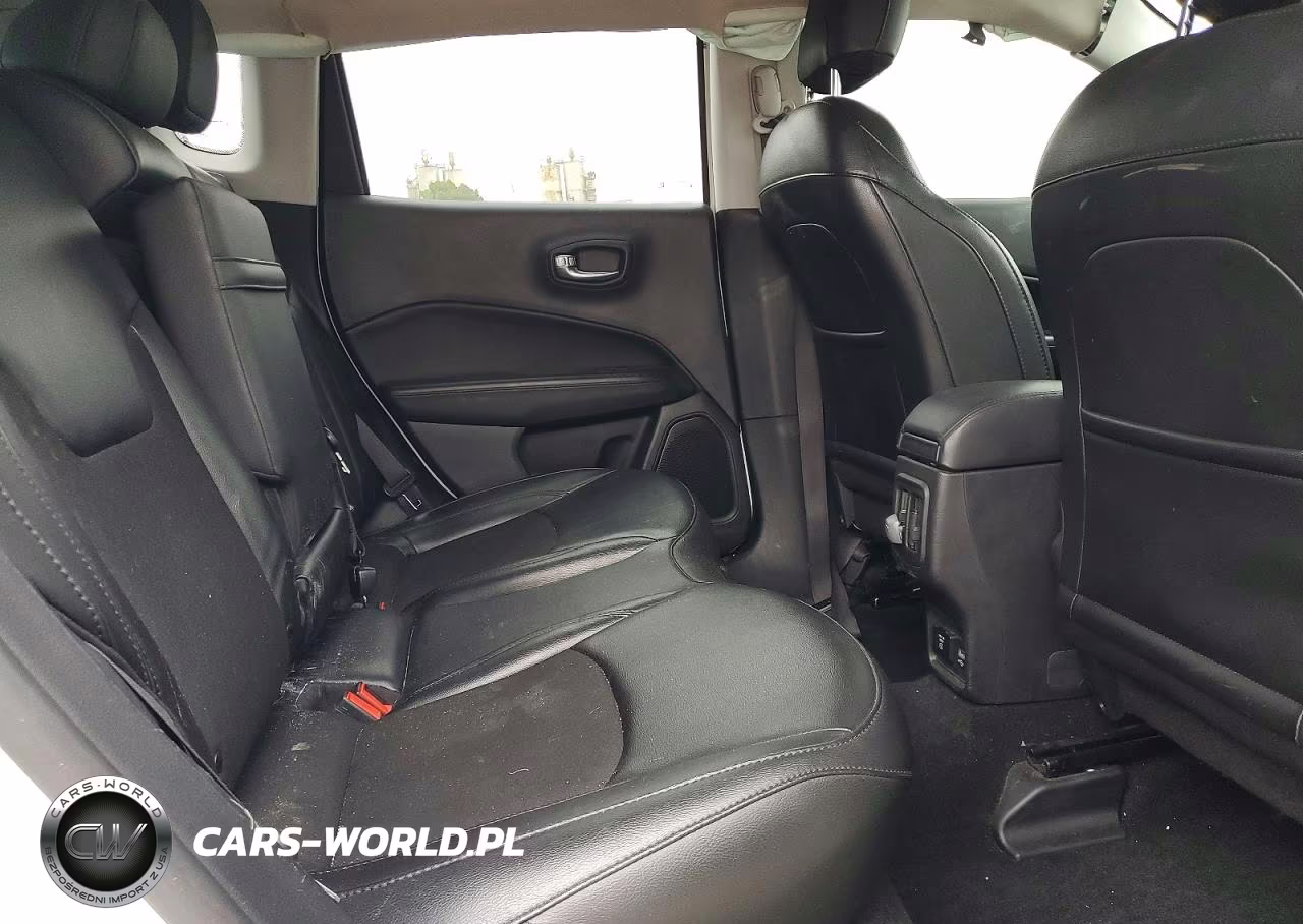 2020 Jeep Compass Latitude VIN:3C4NJCBB0LT147588 - 11