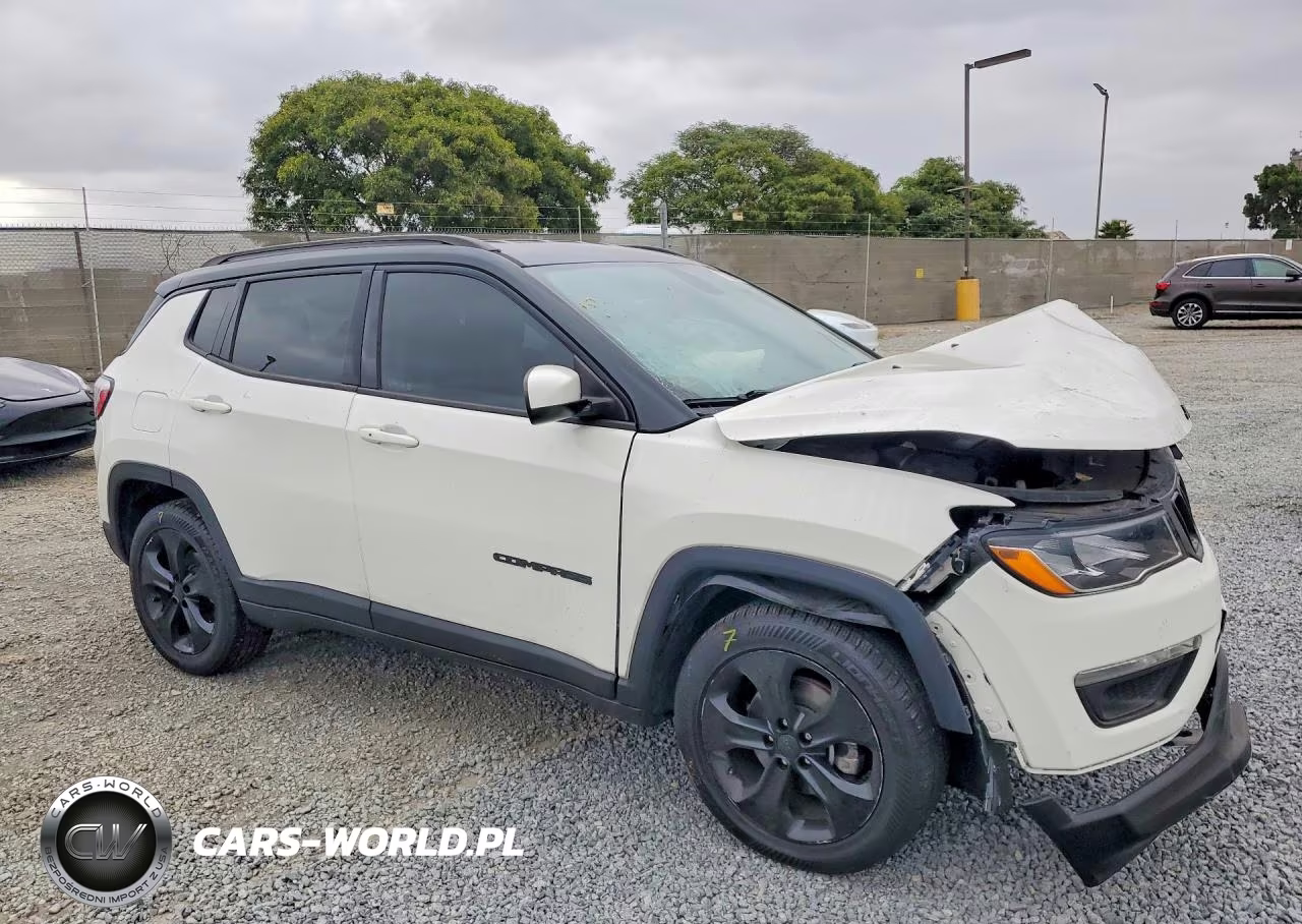 2020 Jeep Compass Latitude VIN:3C4NJCBB0LT147588 - 4