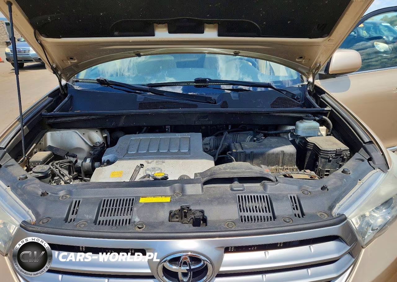 2012 Toyota Highlander Base VIN:5TDBK3EH9CS094545 - 12