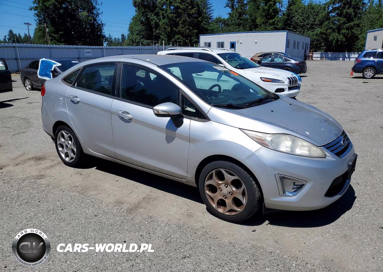 2011 Ford Fiesta Sel VIN:3FADP4CJ5BM210270 - 4
