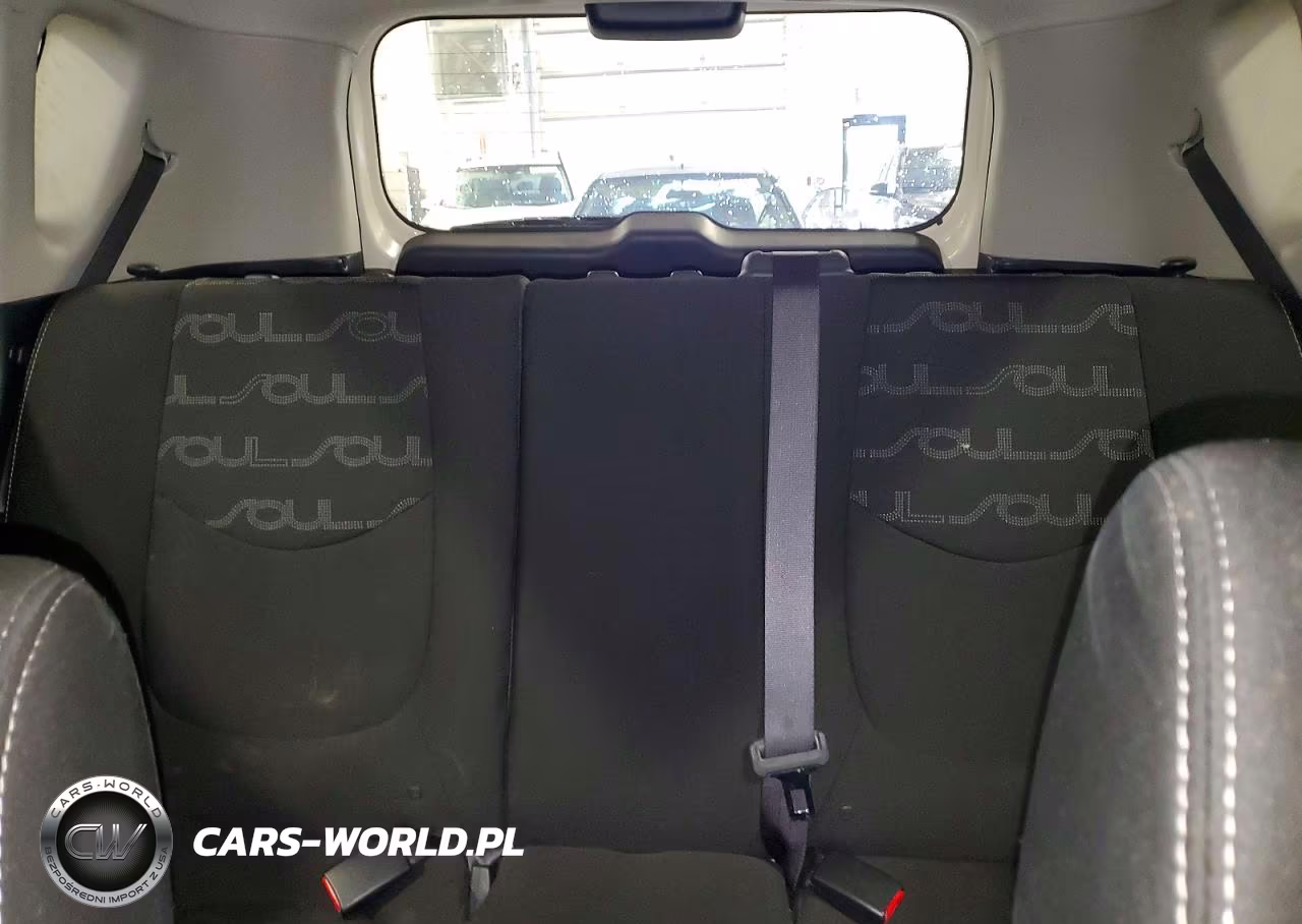2013 Kia Soul + VIN:KNDJT2A60D7566618 - 10