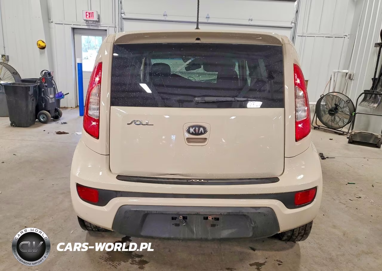 2013 Kia Soul + VIN:KNDJT2A60D7566618 - 6