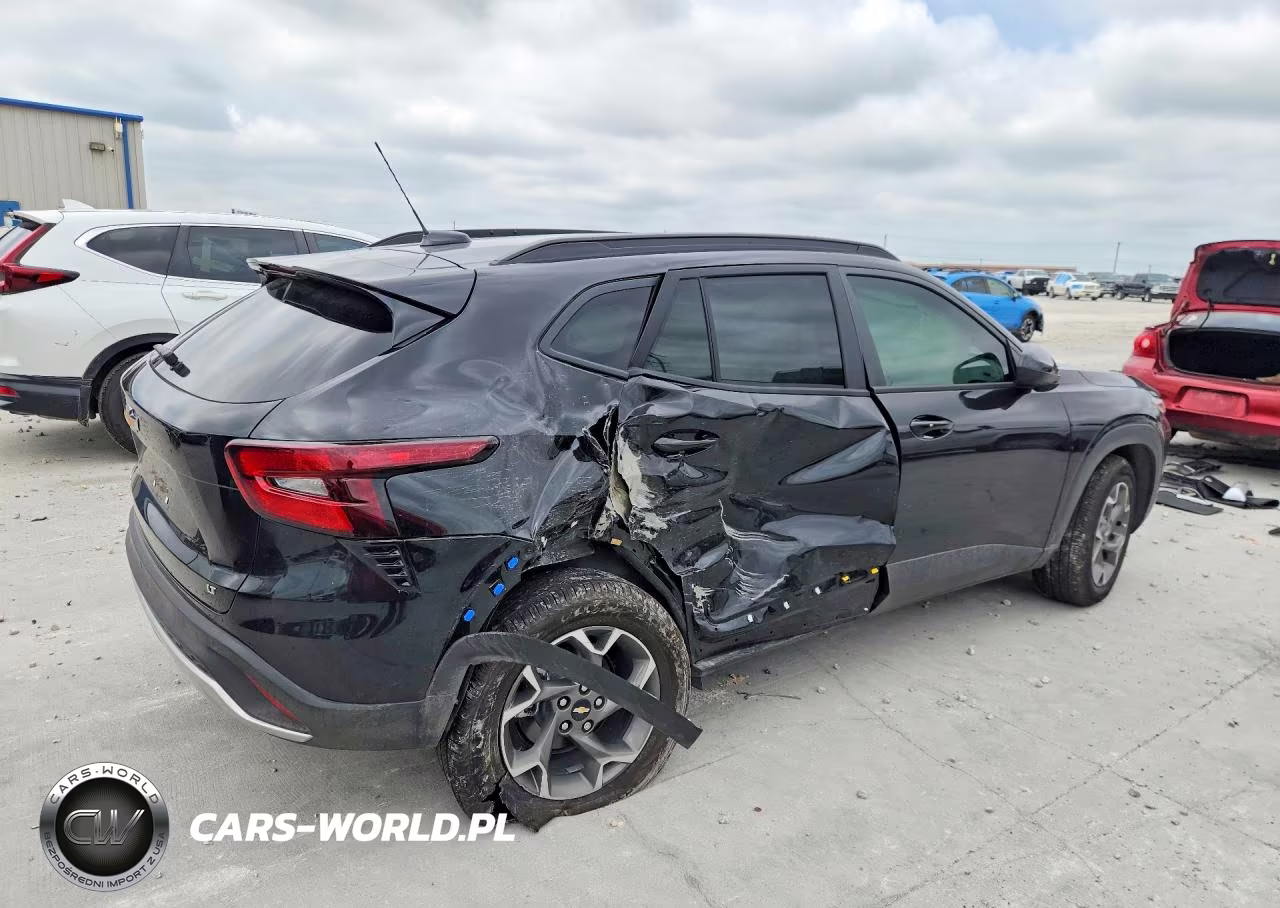 2026 Chevrolet Trax 1Lt VIN:KL77LHEP6TC030257 - 3